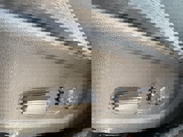 Used 2019 Hyundai Santa Fe SEL image 11