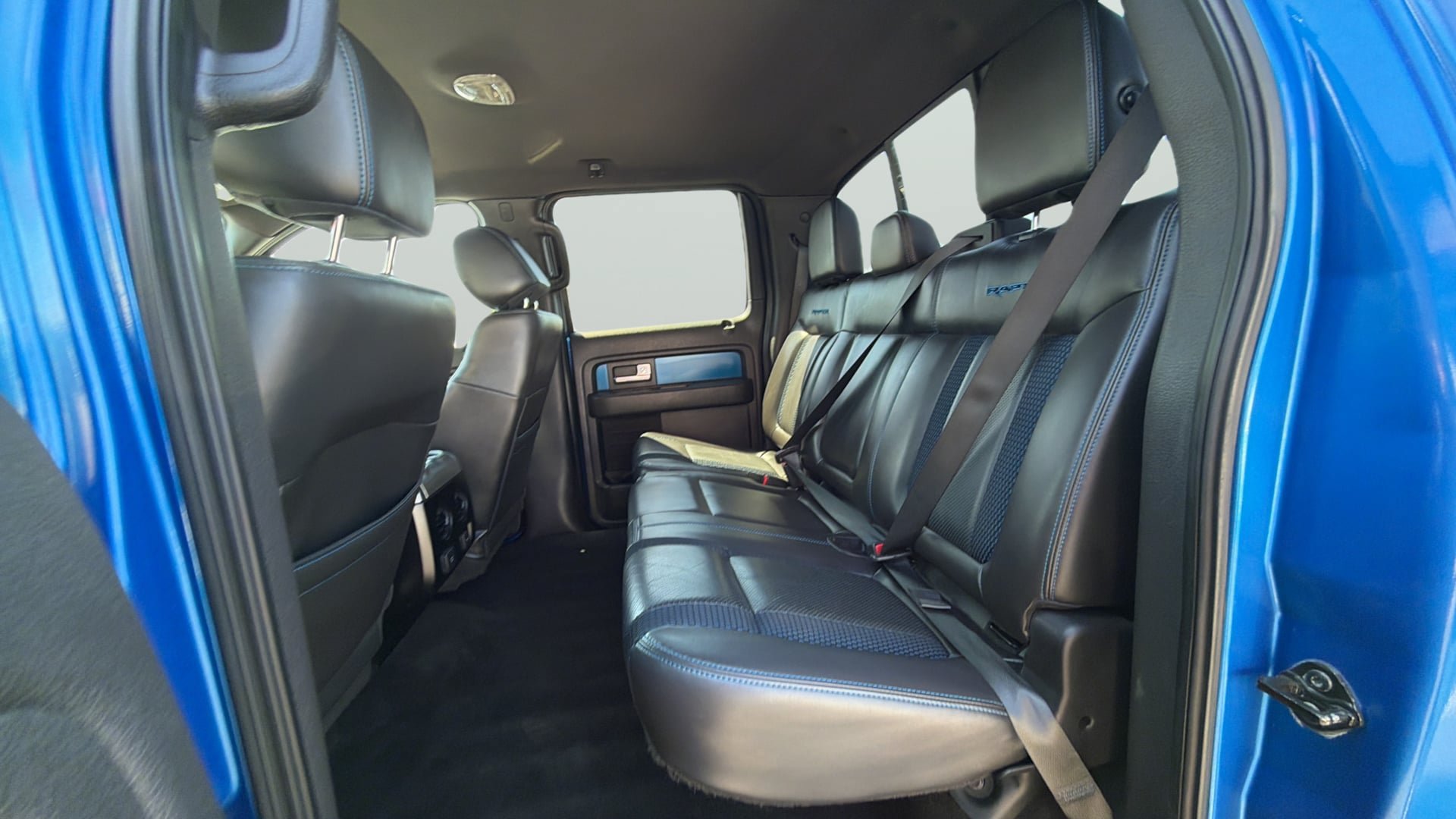 Used 2013 Ford F150 Raptor w/ Luxury Equipment Group AWD/4WD image 32
