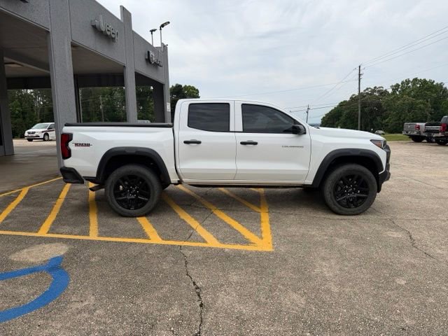 Used 2023 Chevrolet Colorado Trail Boss w/ Technology Package AWD/4WD image 8
