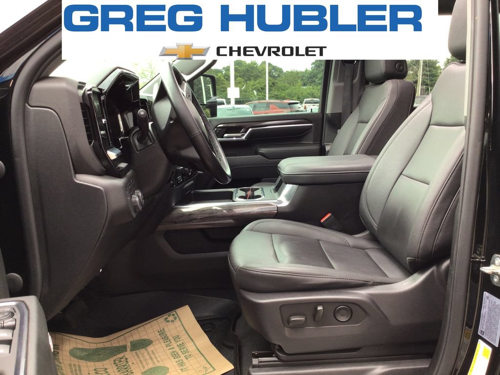 Used 2024 Chevrolet Silverado 2500 LTZ w/ LTZ Plus Package AWD/4WD image 24