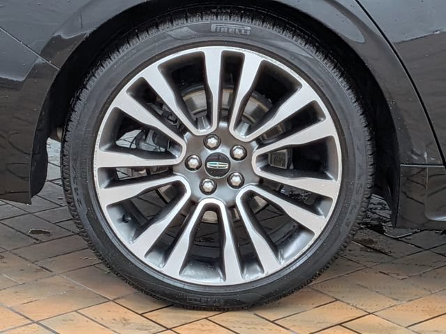 Used 2017 Lincoln Continental Reserve w/ Climate Package AWD/4WD image 11