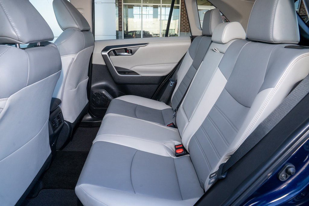 Certified 2022 Toyota RAV4 XLE Premium image 15