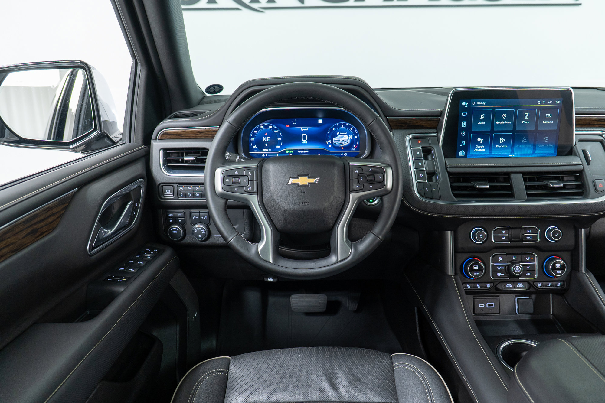 Used 2023 Chevrolet Tahoe Premier w/ Premium Package 2 image 17