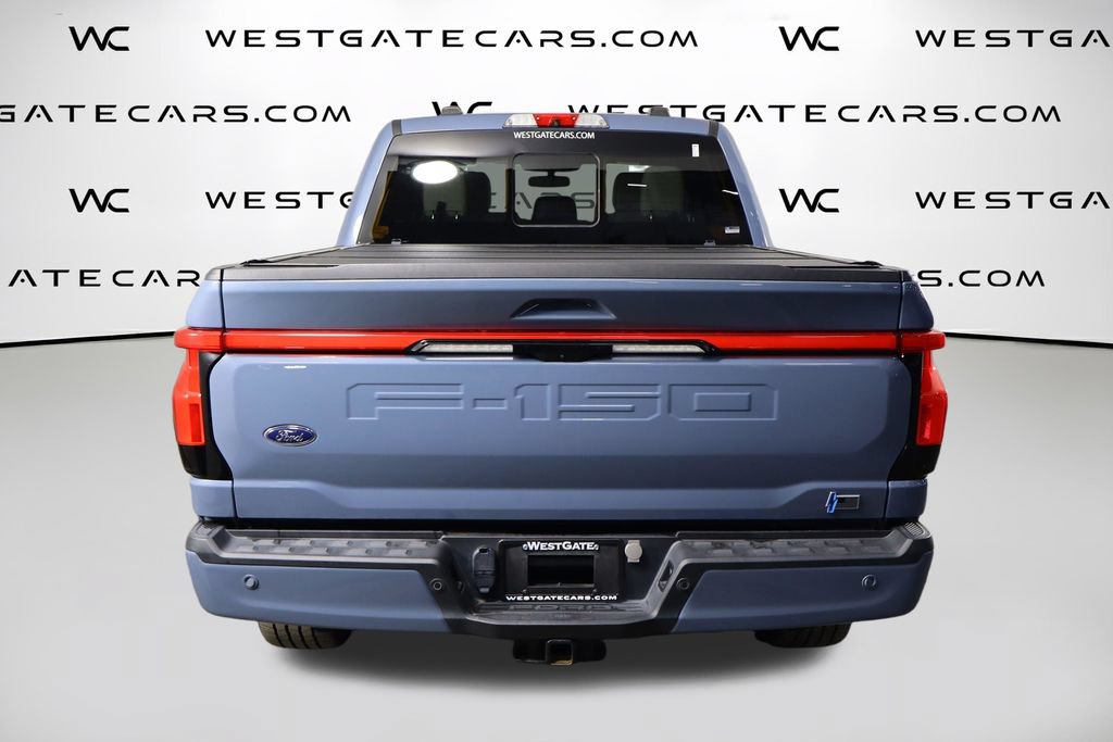 Used 2023 Ford F150 Lightning Platinum AWD/4WD image 4