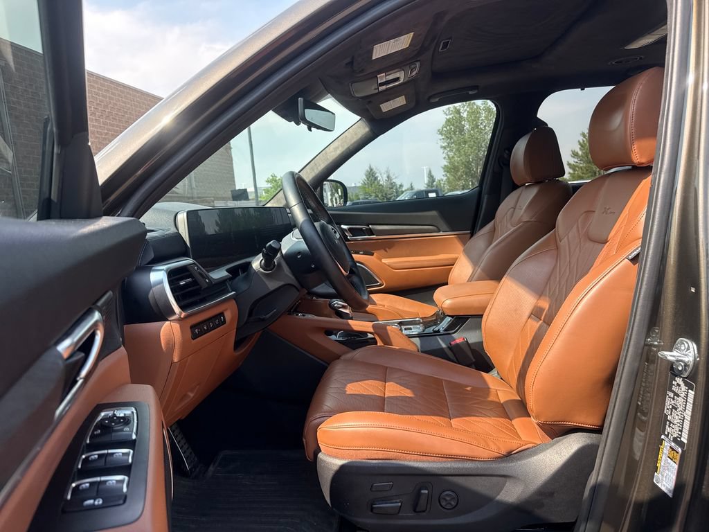 Used 2024 Kia Telluride SX Prestige X-Pro AWD/4WD image 10
