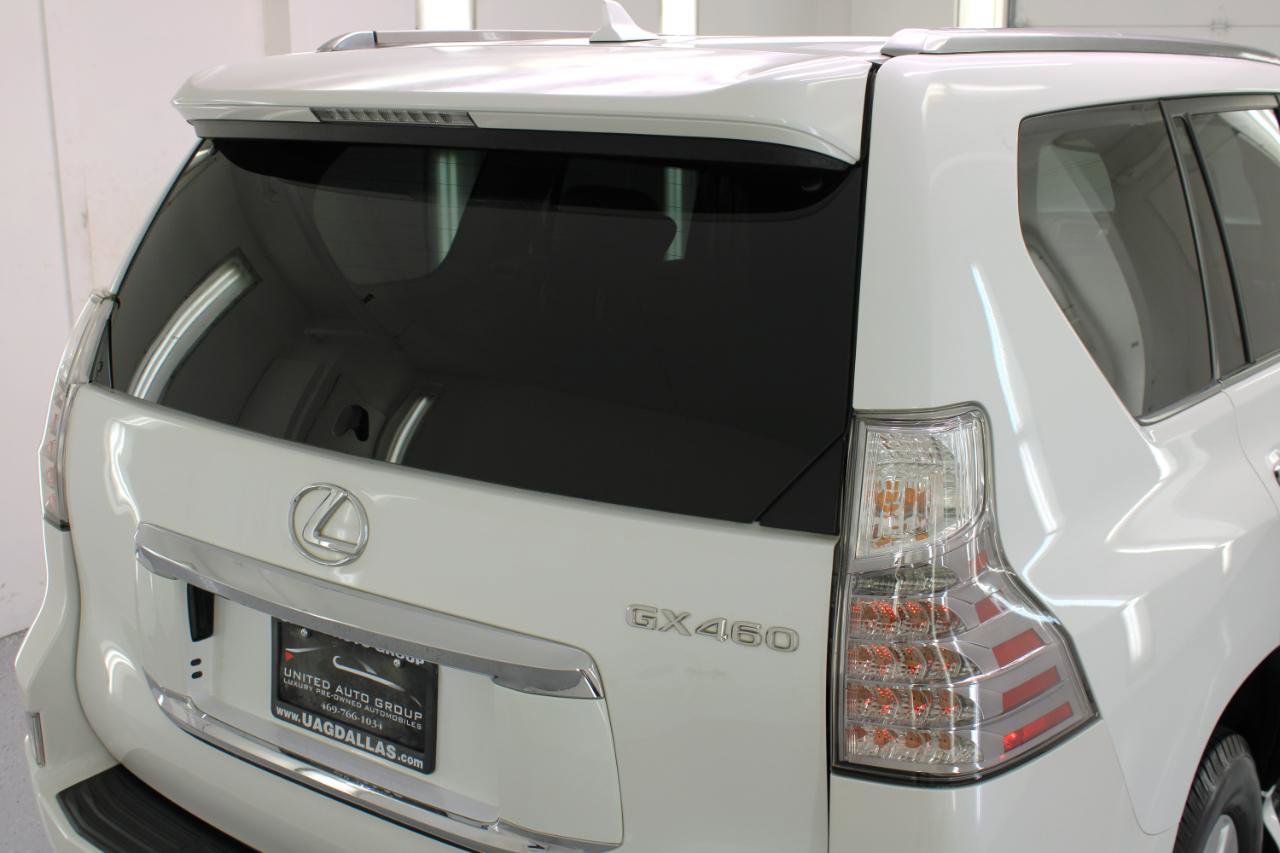 Used 2014 Lexus GX 460 w/ Premium Package AWD/4WD image 19