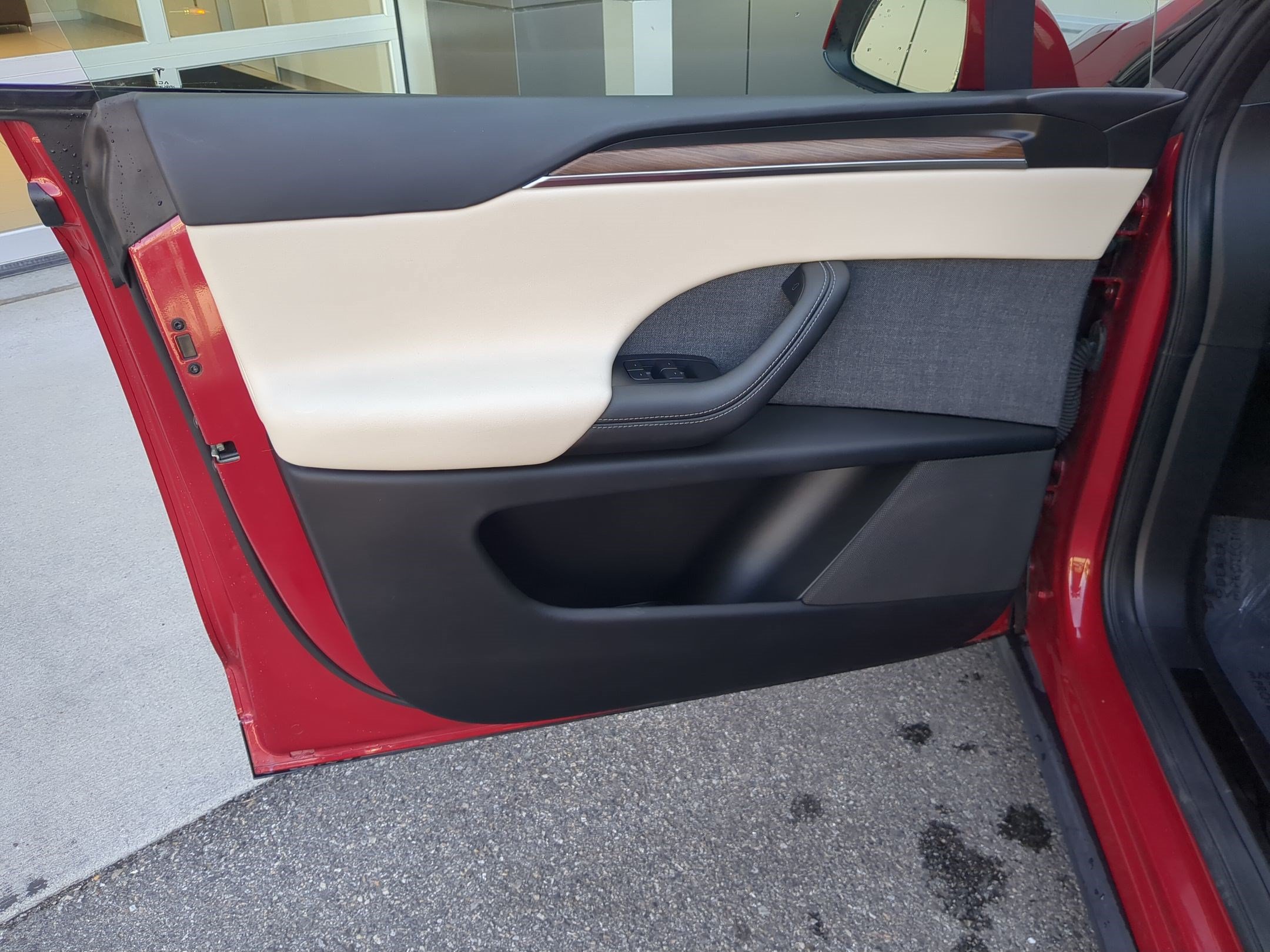 Used 2022 Tesla Model X AWD/4WD image 13