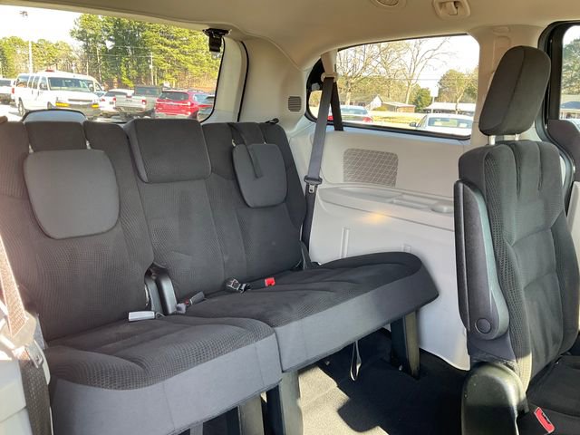 Used 2017 Dodge Grand Caravan SE w/ Power Window Group FWD image 15