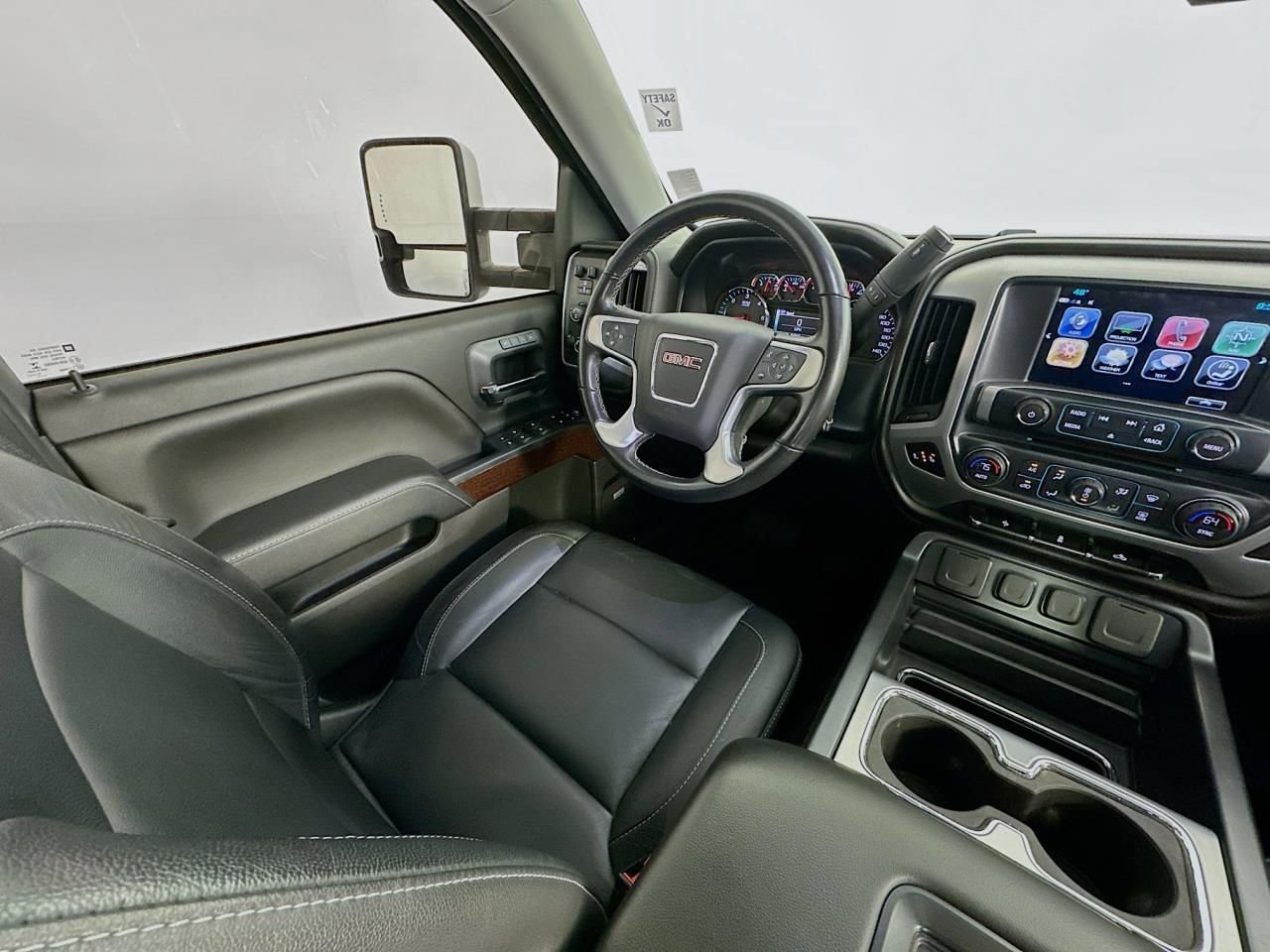 Used 2018 GMC Sierra 1500 SLT w/ SLT Premium Package AWD/4WD image 11
