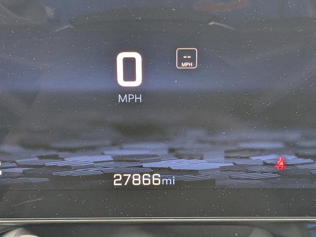 Certified 2025 Chevrolet Suburban Z71 AWD/4WD image 31