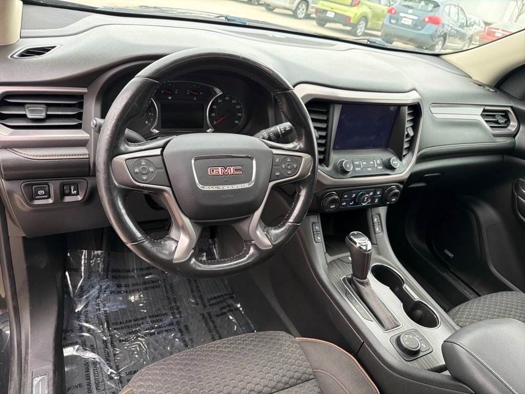 Used 2017 GMC Acadia SLE w/ Driver Alert Package I image 7