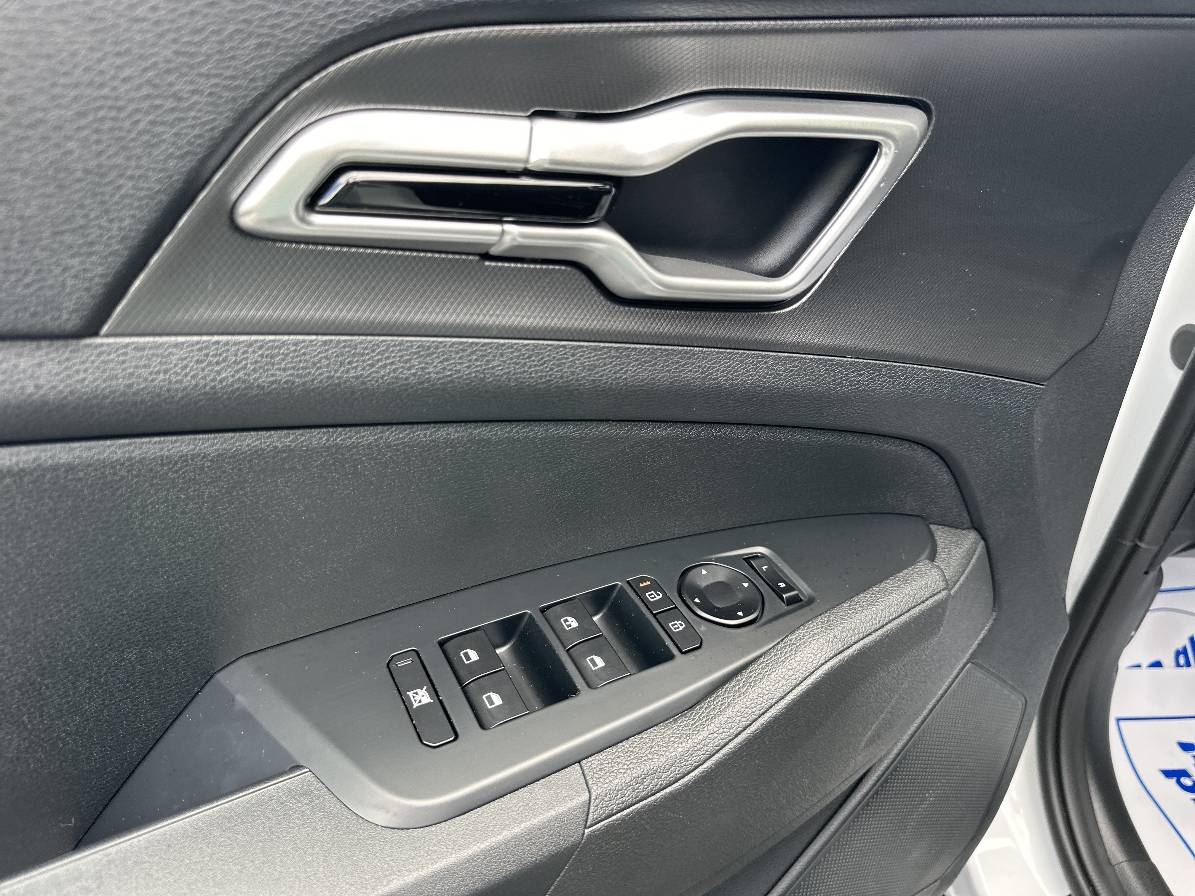 New 2026 Kia Sportage LX AWD/4WD image 9