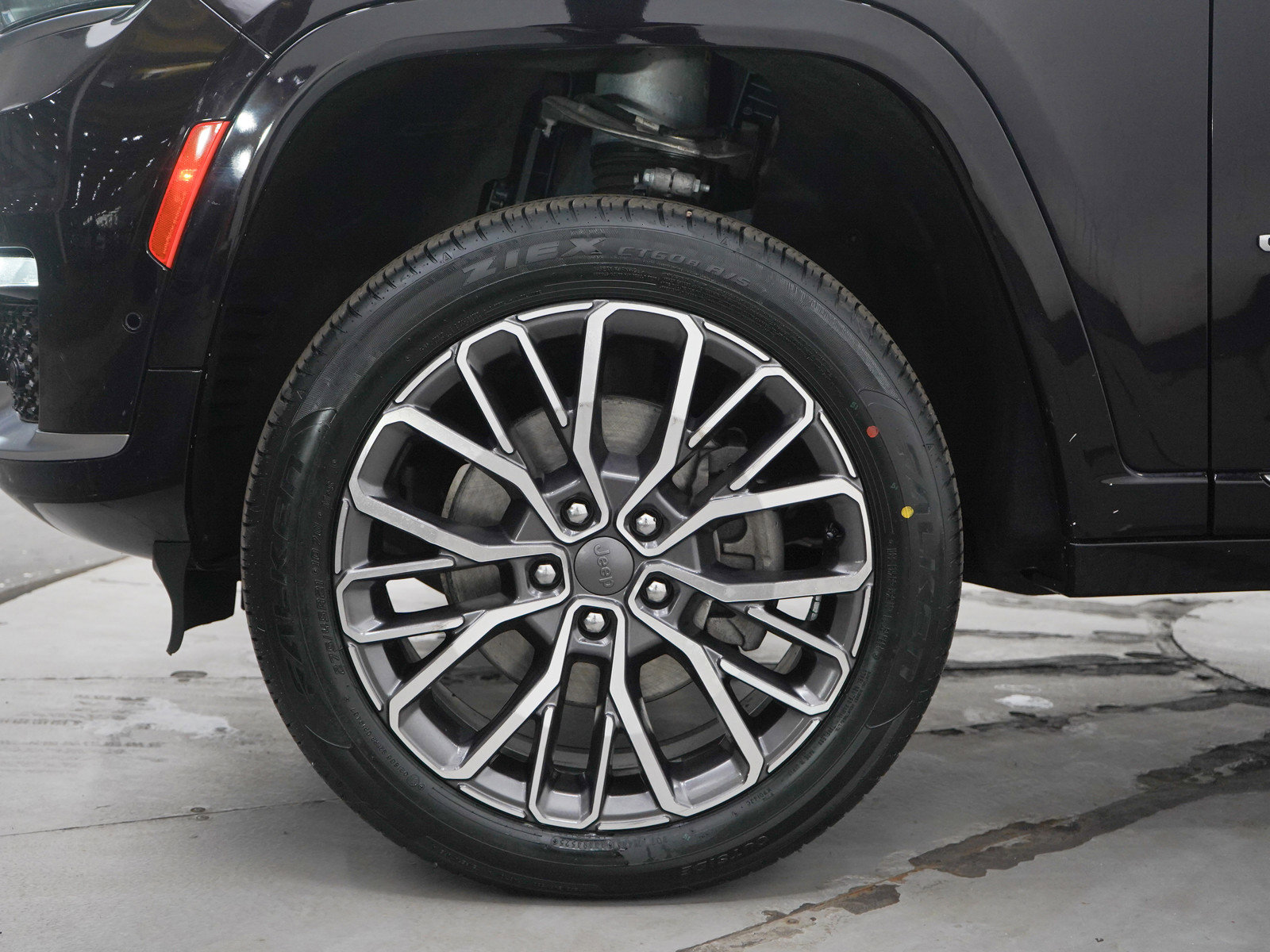 Used 2022 Jeep Grand Cherokee L Summit image 34