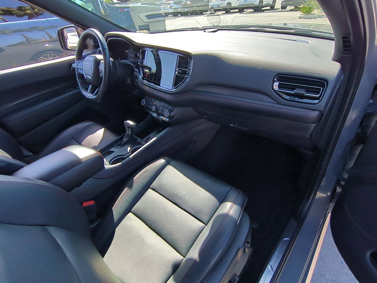 Used 2025 Dodge Durango GT AWD/4WD image 29