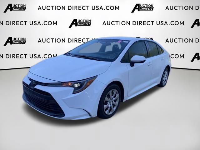 Used 2024 Toyota Corolla LE FWD image 1