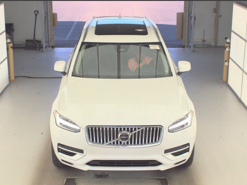 Certified 2024 Volvo XC90 T8 Ultimate AWD/4WD image 12