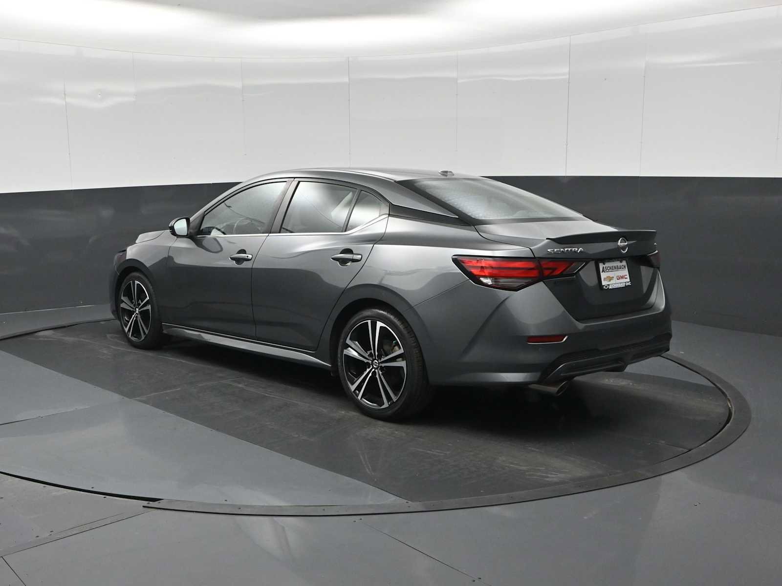 Used 2021 Nissan Sentra SR image 6