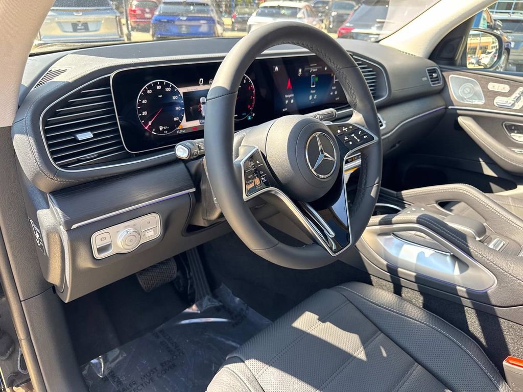 New 2026 Mercedes-Benz GLS 450 4MATIC image 20