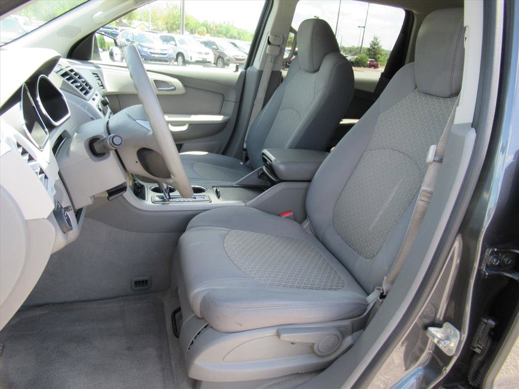 Used 2012 Chevrolet Traverse LS FWD image 17
