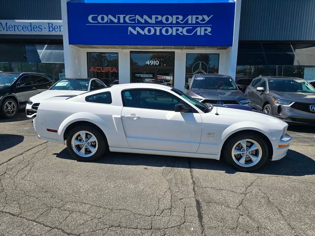 Used 2007 Ford Mustang GT Premium RWD image 1