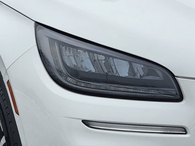 Certified 2024 Lincoln Corsair AWD w/ Equipment Group 101A image 16