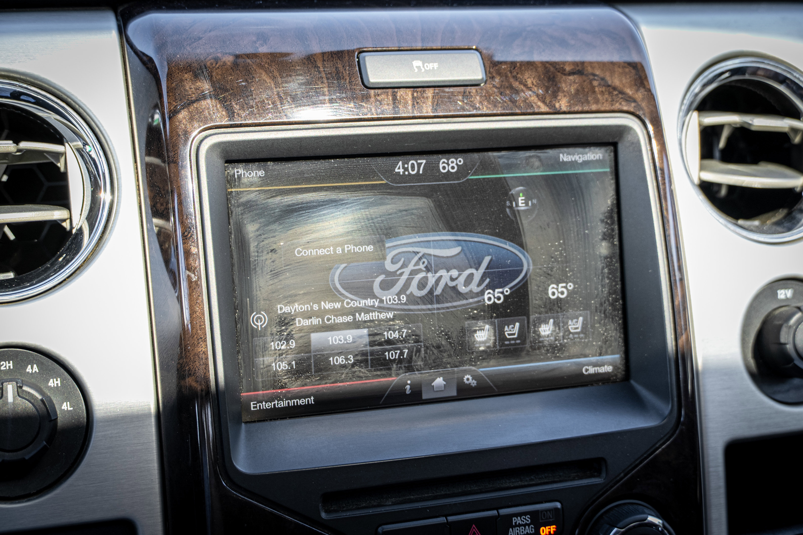 Used 2013 Ford F150 Platinum w/ Max Trailer Tow Pkg AWD/4WD image 35