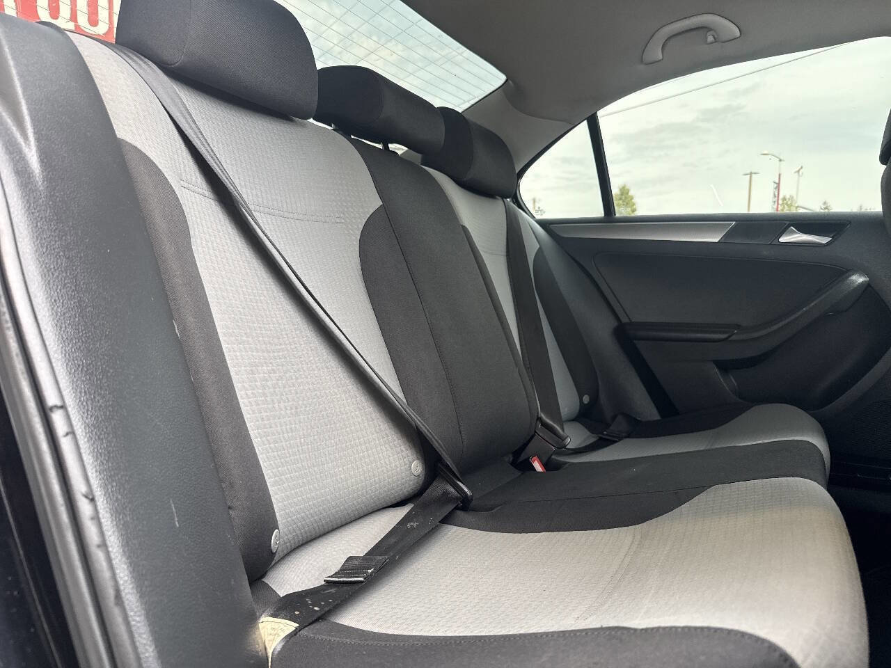 Used 2017 Volkswagen Jetta S FWD image 18