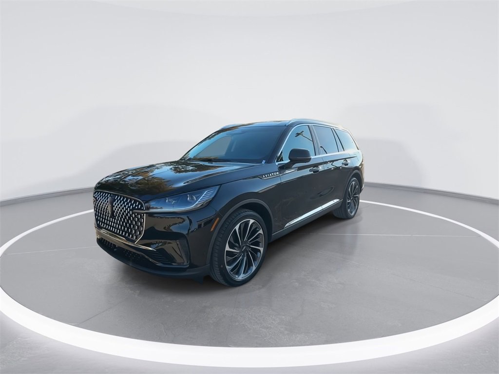 New 2025 Lincoln Aviator Reserve w/ Equipment Group 201A image 4