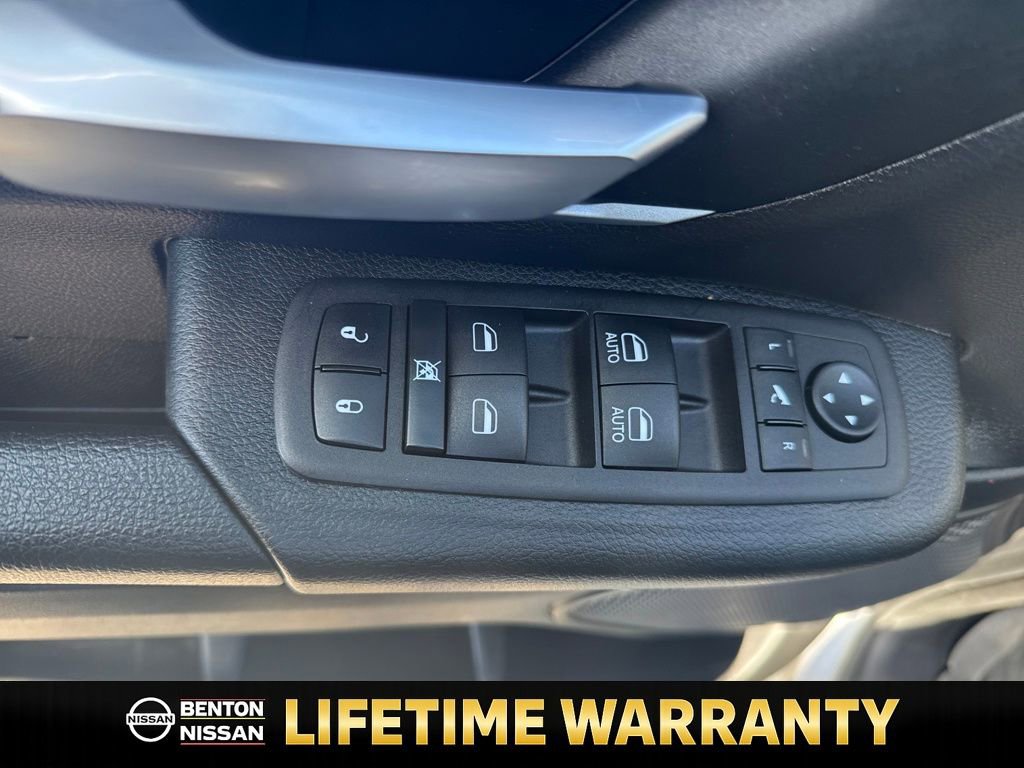 Used 2023 RAM 1500 Big Horn image 13