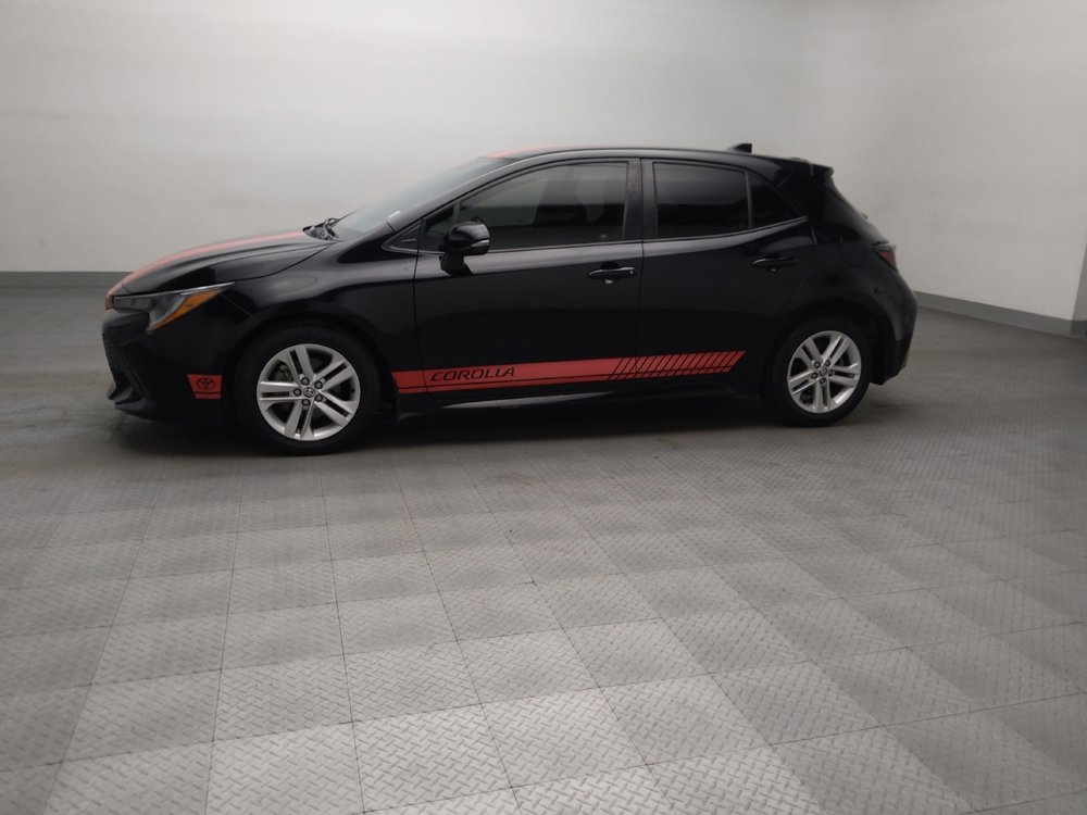 Used 2021 Toyota Corolla SE FWD image 2