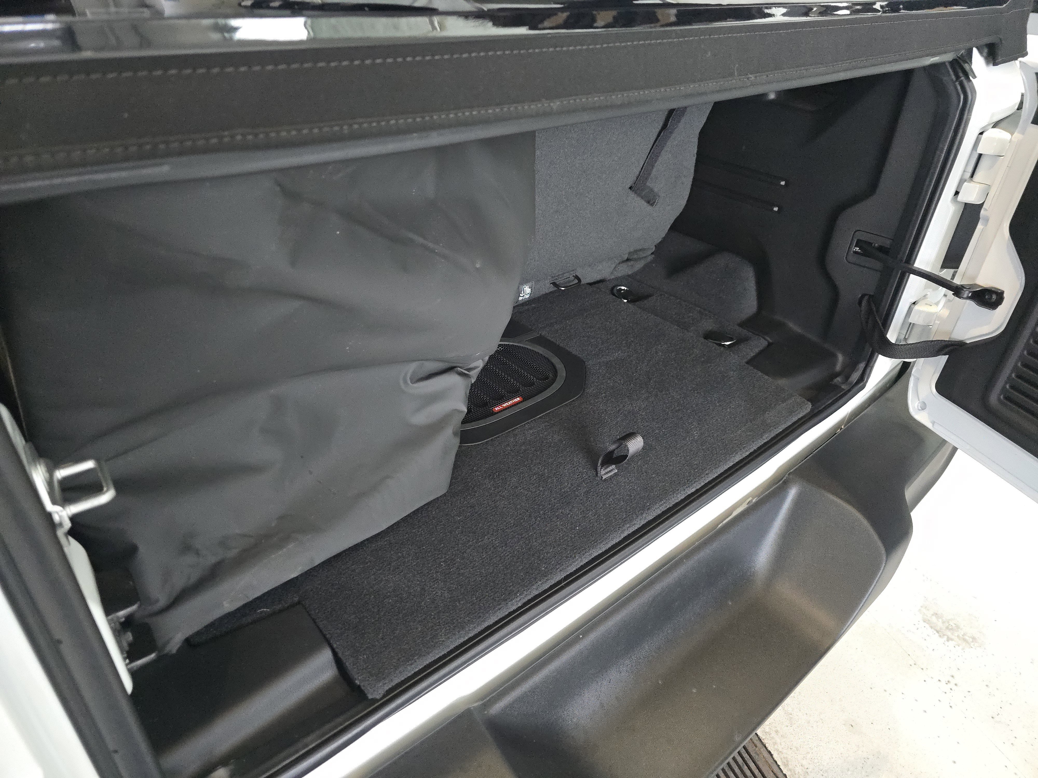 Used 2024 Jeep Wrangler Sport S image 19