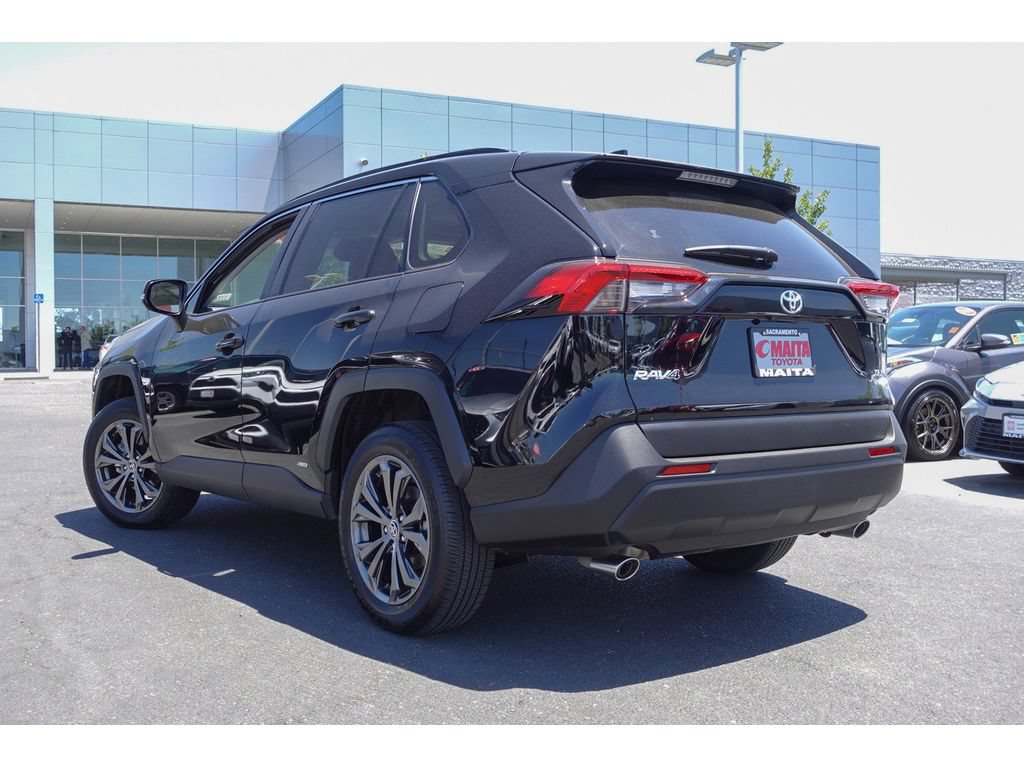 Certified 2025 Toyota RAV4 XLE Premium w/ Weather Package AWD/4WD image 11