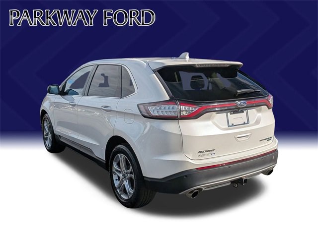 Used 2016 Ford Edge Titanium w/ Equipment Group 301A image 7