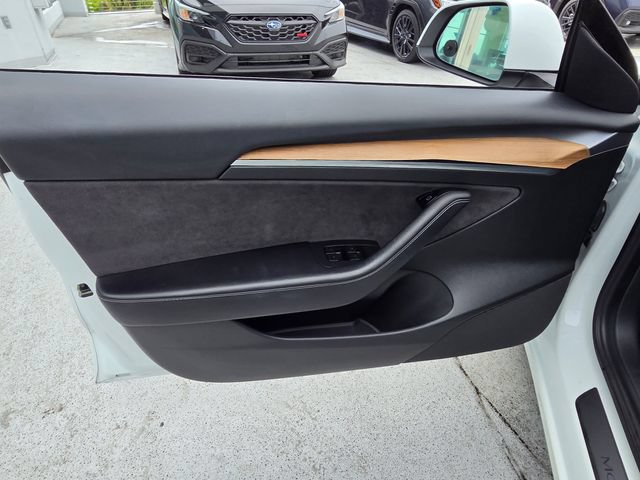 Used 2021 Tesla Model 3 Standard Range Plus RWD image 26