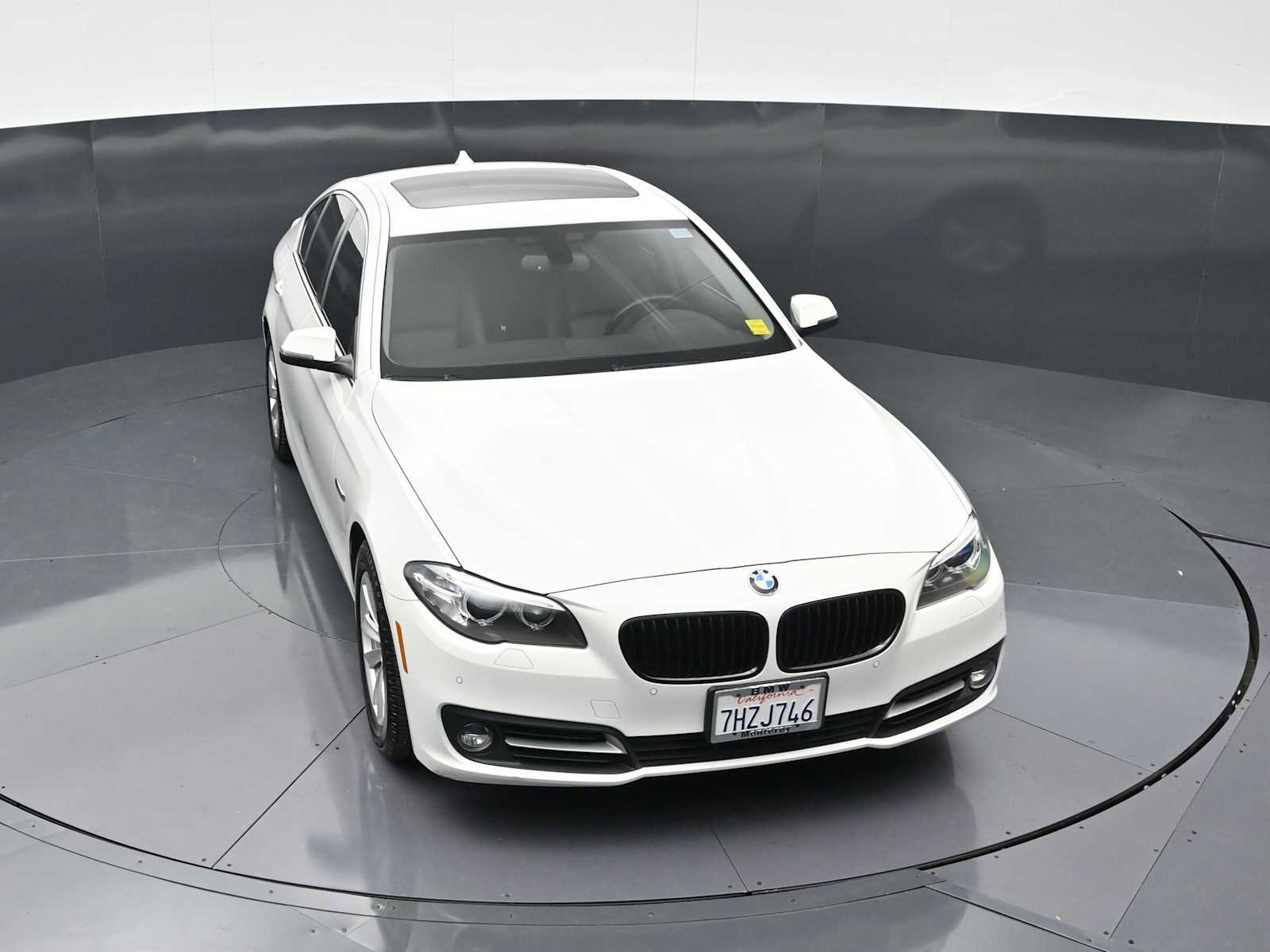 Used 2015 BMW 528i Sedan image 19