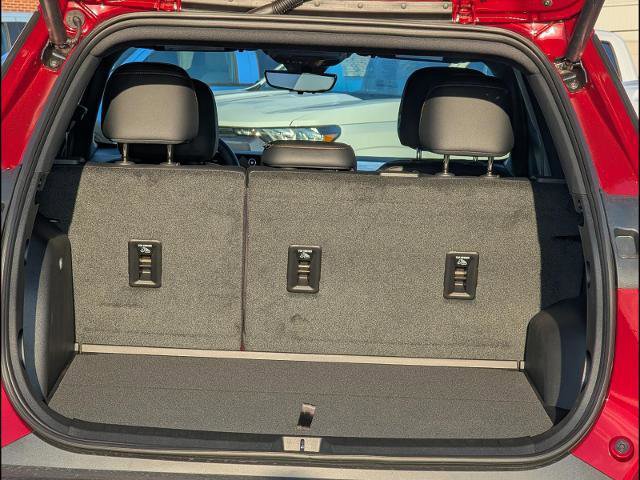 New 2026 Chevrolet Equinox ACTIV w/ Safety and Technology Package image 17