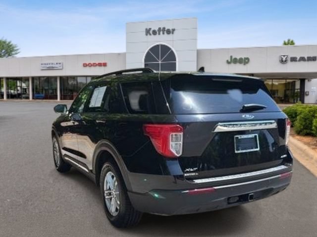 Used 2021 Ford Explorer XLT w/ Class III Trailer Tow Package AWD/4WD image 3