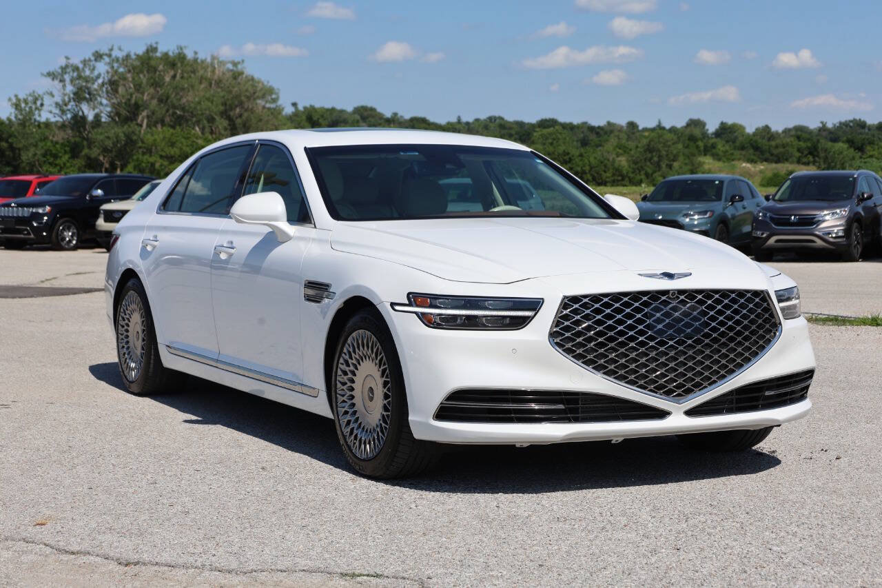 Used 2020 Genesis G90 3.3T Premium AWD/4WD image 4