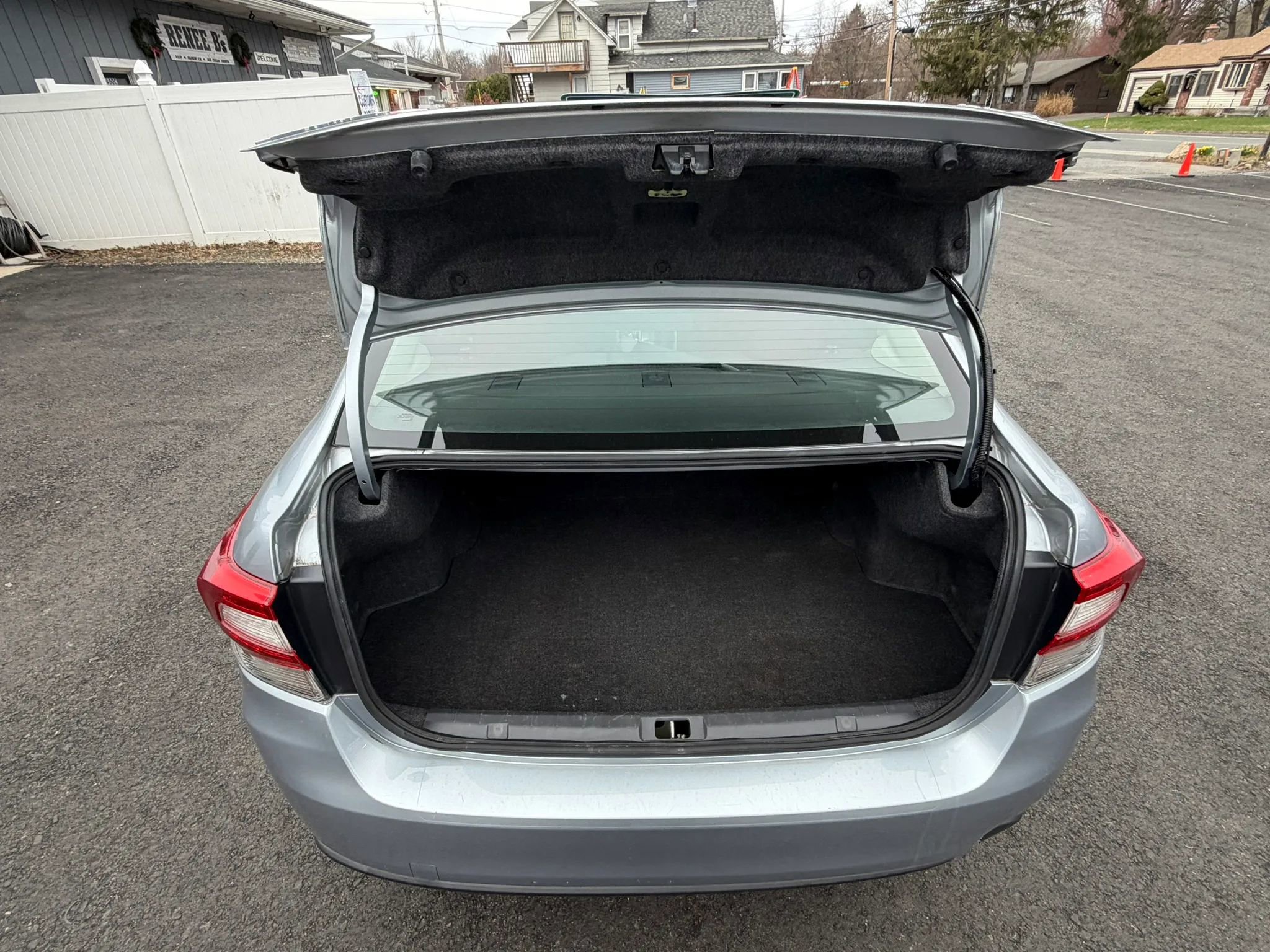 Used 2017 Subaru Impreza 2.0i AWD/4WD image 16