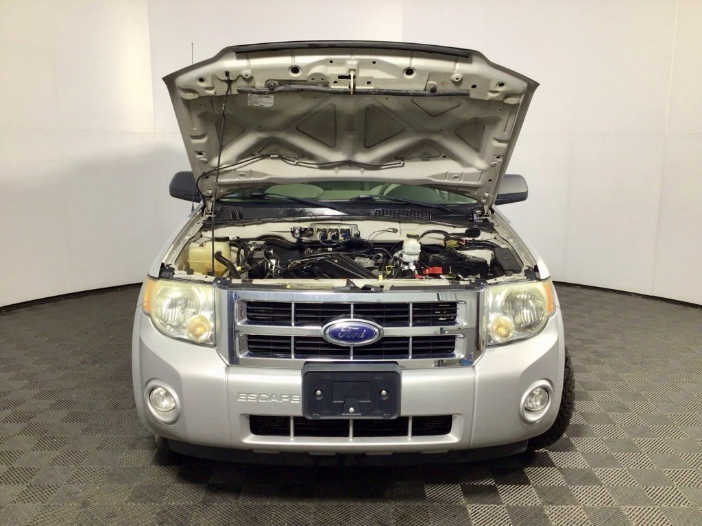Used 2008 Ford Escape XLT image 4