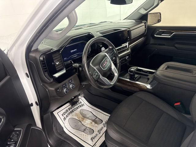 Used 2022 GMC Sierra 1500 Elevation w/ LPO, Elevation Black Package AWD/4WD image 22