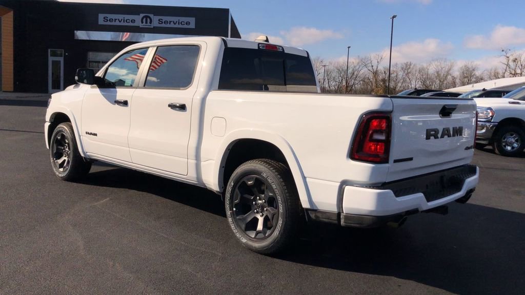 New 2026 RAM 1500 Big Horn AWD/4WD image 5
