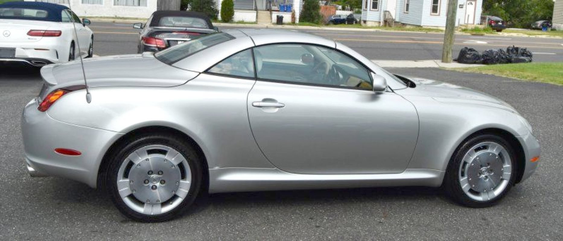 Used 2003 Lexus SC 430 Convertible RWD image 16