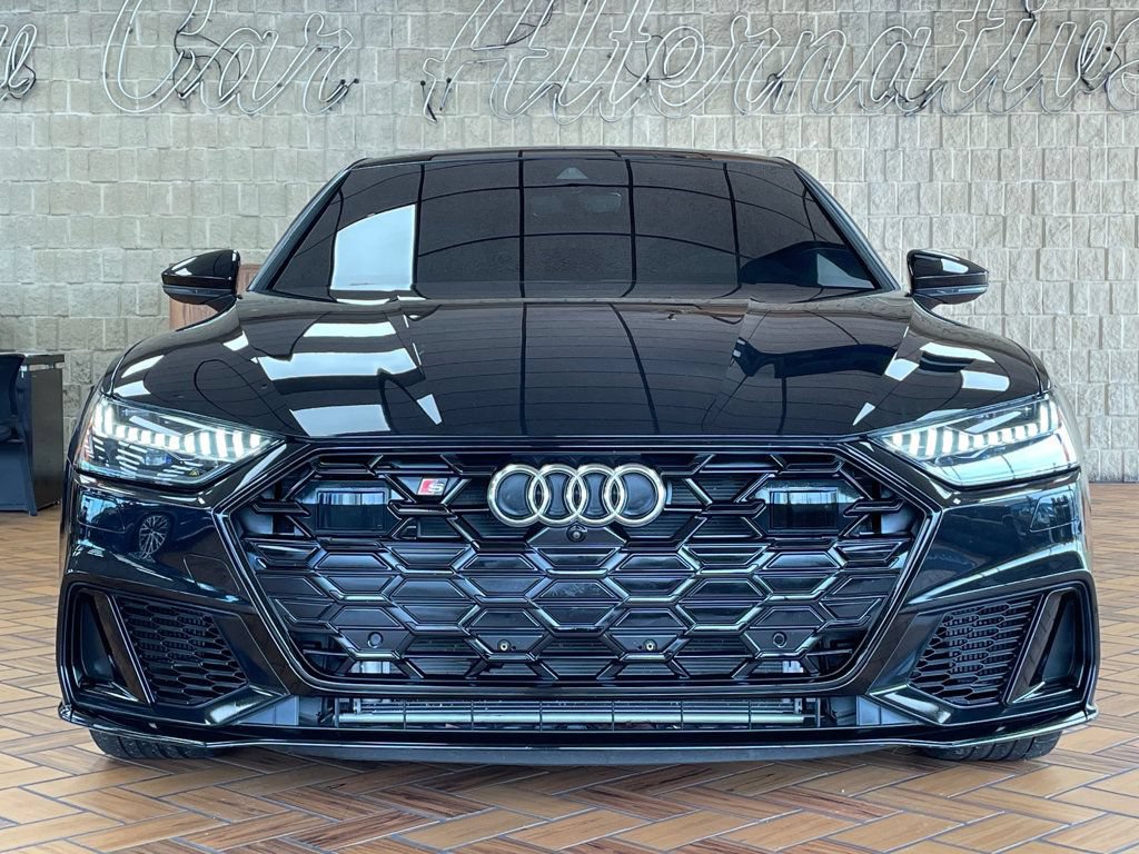 Used 2025 Audi S7 Prestige w/ Prestige Package AWD/4WD image 3