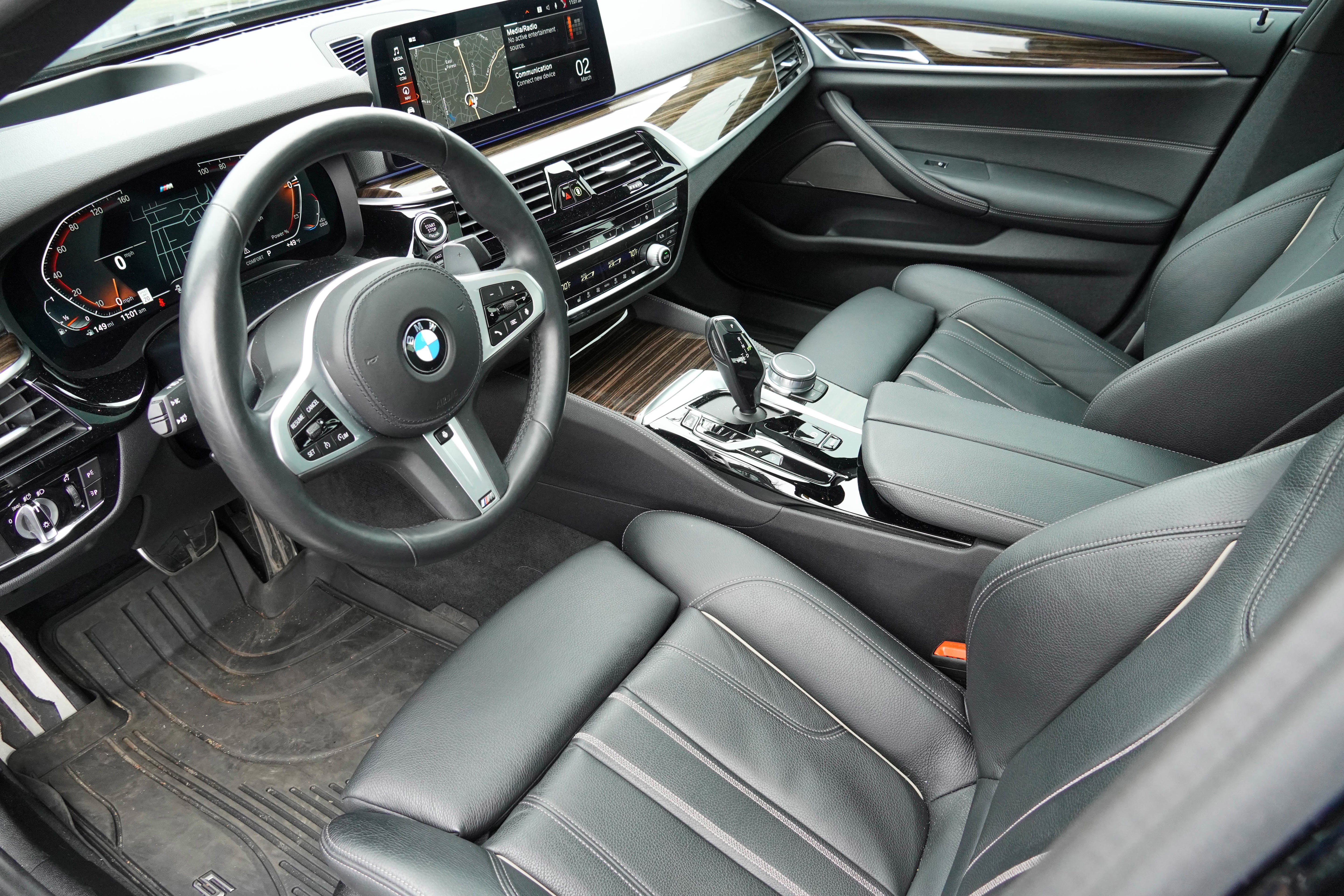 Used 2021 BMW 540i w/ M Sport Package image 10