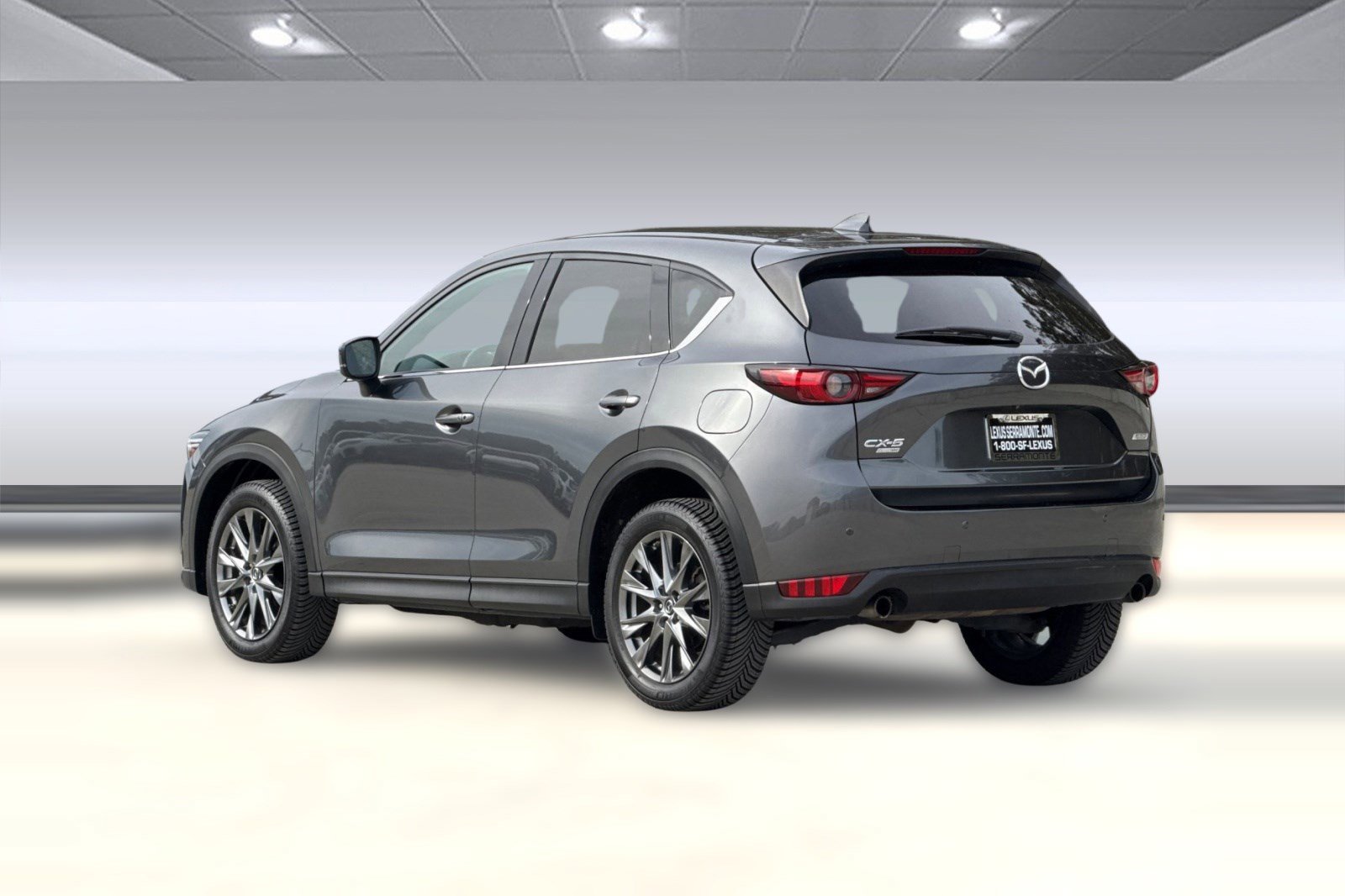 Used 2019 MAZDA CX-5 Signature image 3