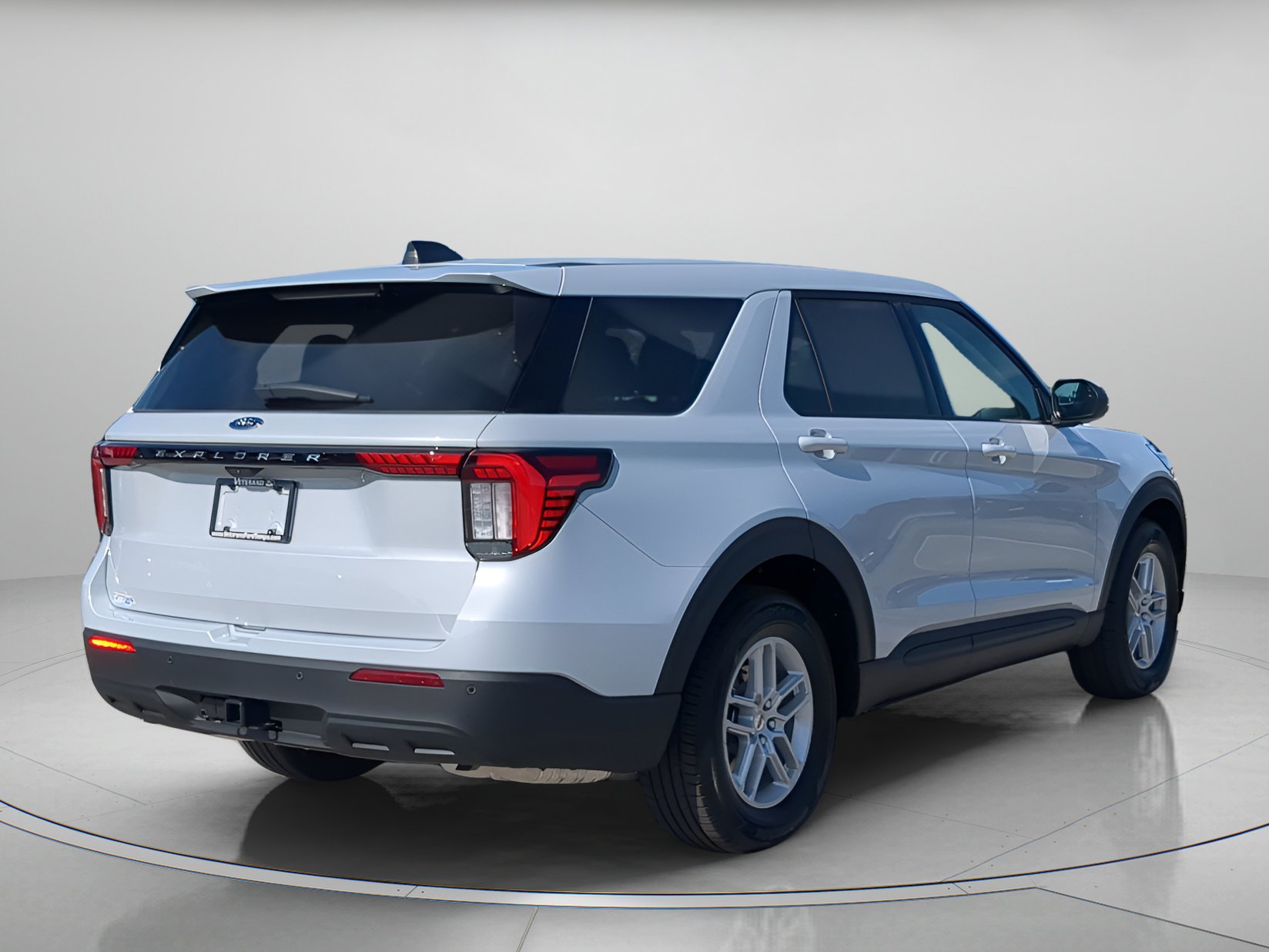 New 2026 Ford Explorer Active RWD image 43