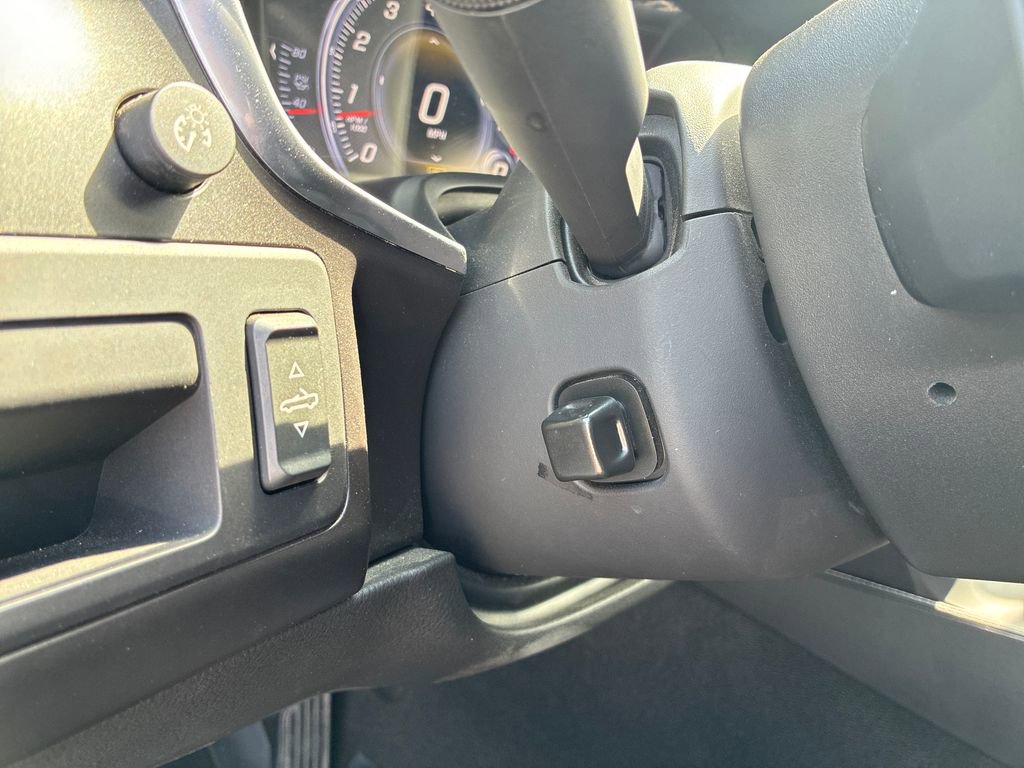 Used 2019 Chevrolet Corvette Stingray Convertible w/ Battery Protection Package image 30