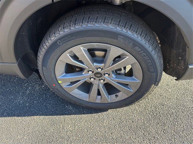 New 2026 Ford Explorer Active image 14