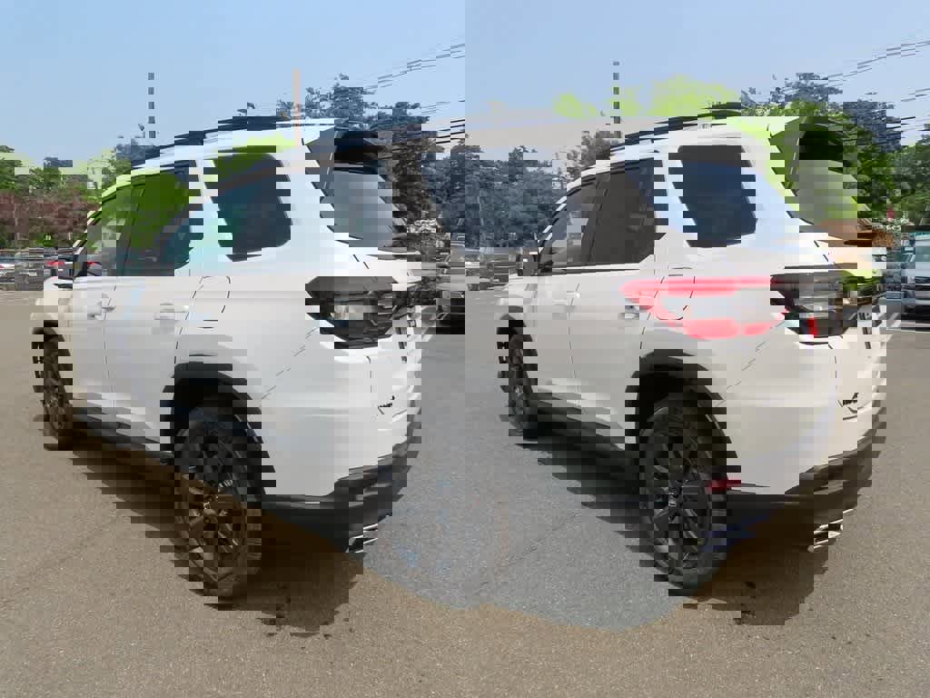 New 2025 Honda Pilot Sport image 4